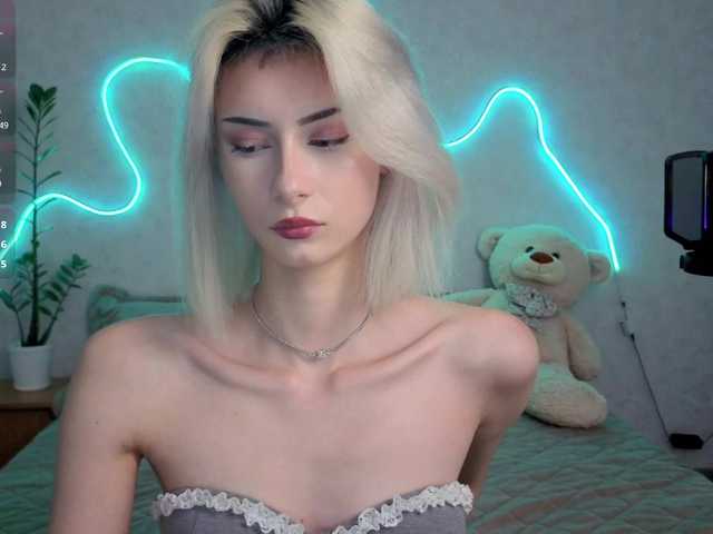 kittysocutie live cam on BongaCams