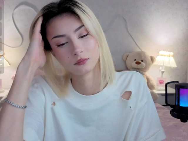 kittysocutie live cam on BongaCams