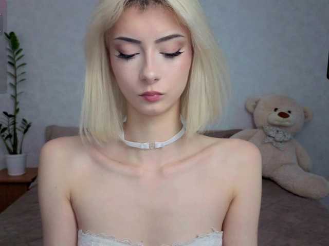 kittysocutie live cam on BongaCams