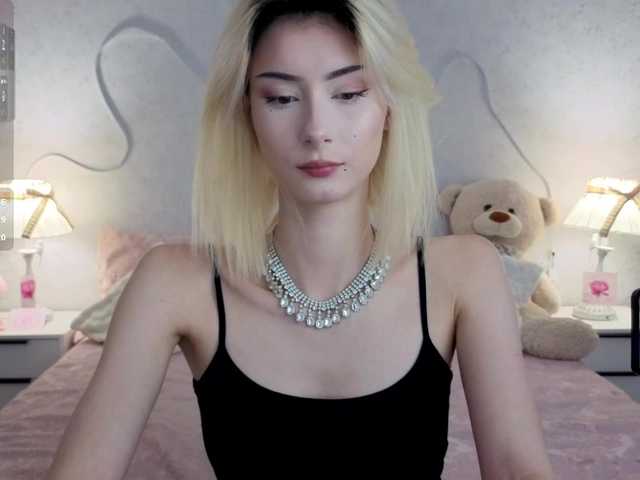 kittysocutie live cam on BongaCams