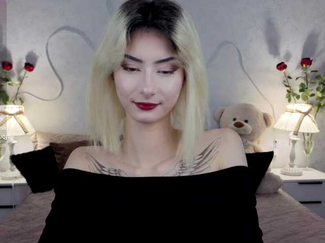 kittysocutie live cam on BongaCams