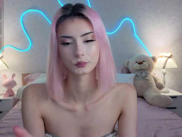 kittysocutie live cam on BongaCams