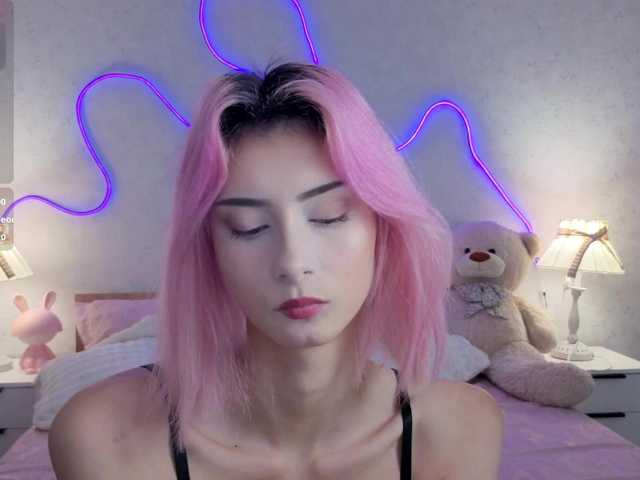kittysocutie live cam on BongaCams