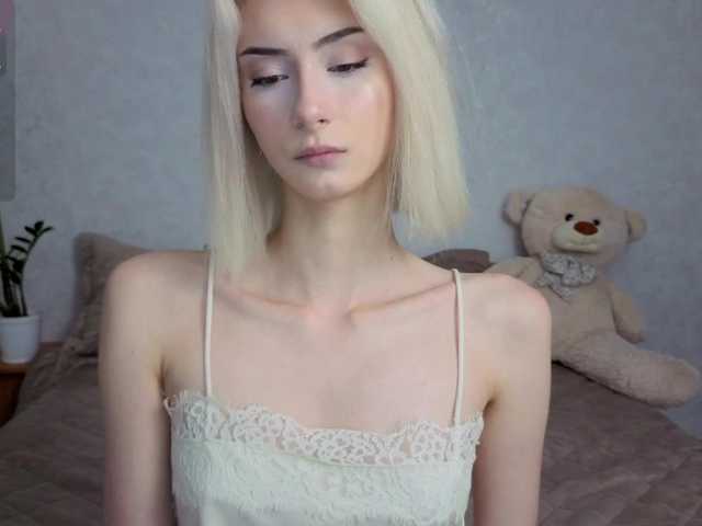 kittysocutie live cam on BongaCams