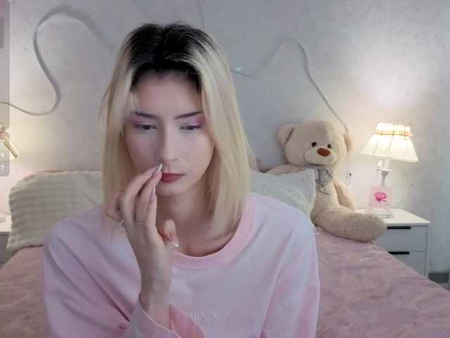 kittysocutie live cam on BongaCams
