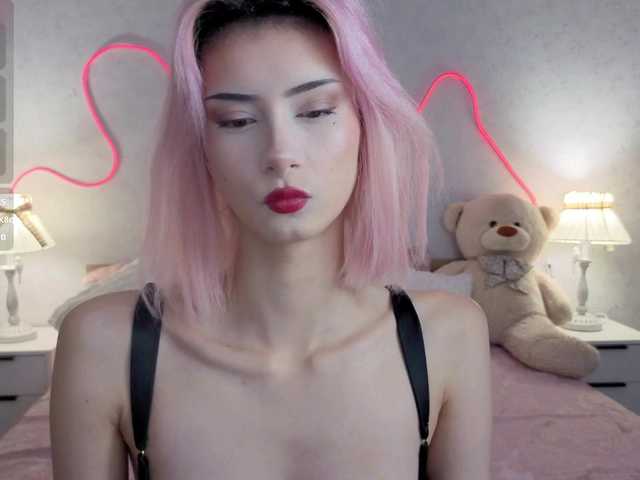 kittysocutie live cam on BongaCams