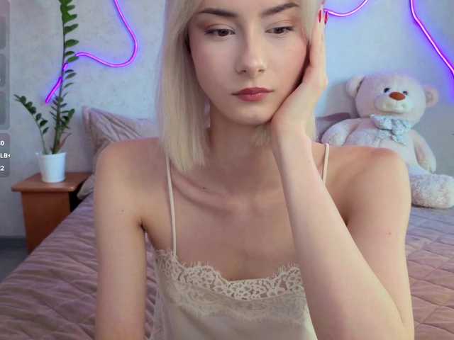 kittysocutie live cam on BongaCams