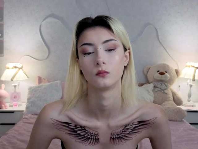 kittysocutie live cam on BongaCams