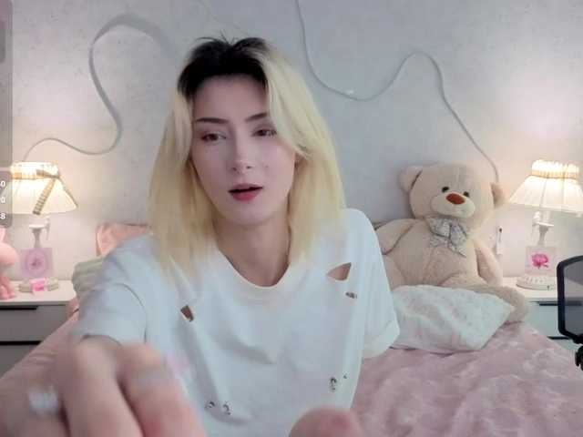 kittysocutie live cam on BongaCams
