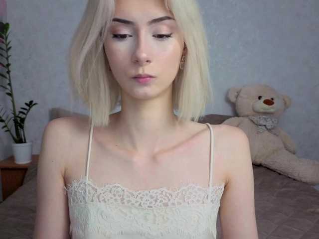 kittysocutie live cam on BongaCams