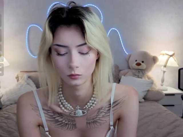 kittysocutie live cam on BongaCams