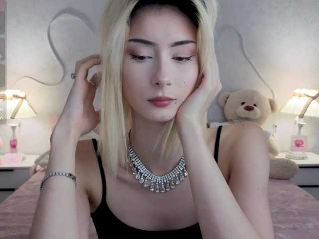 kittysocutie live cam on BongaCams