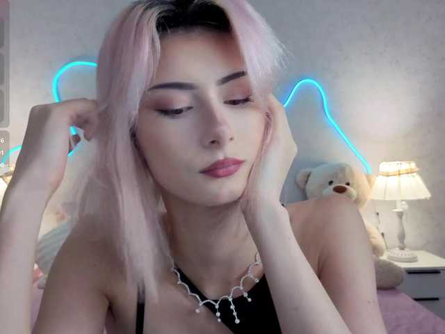 kittysocutie live cam on BongaCams