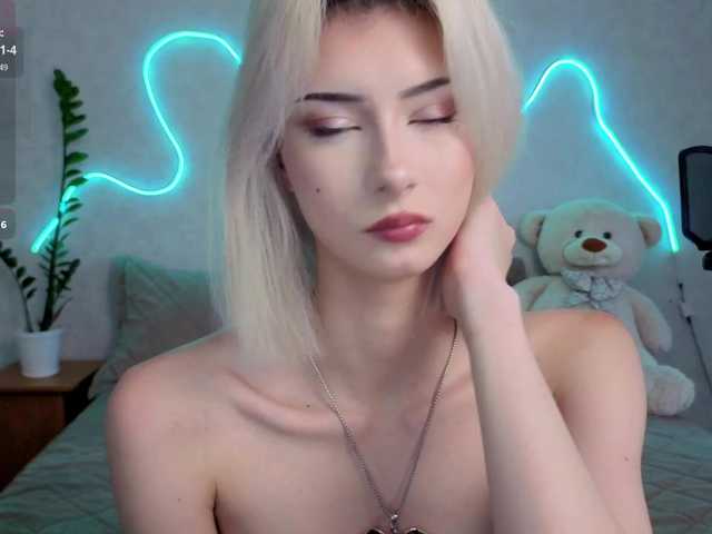 kittysocutie live cam on BongaCams