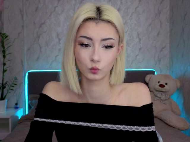 kittysocutie