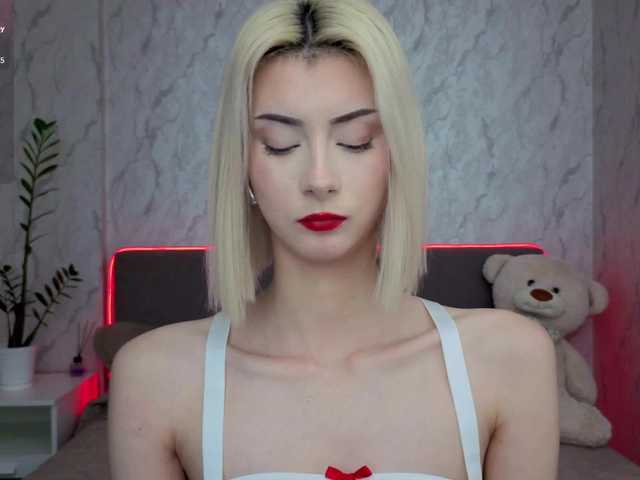 kittysocutie