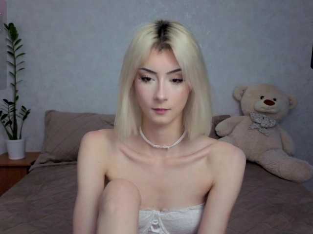 kittysocutie live cam on BongaCams