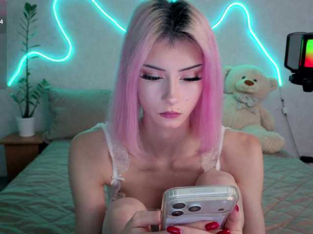 kittysocutie live cam on BongaCams