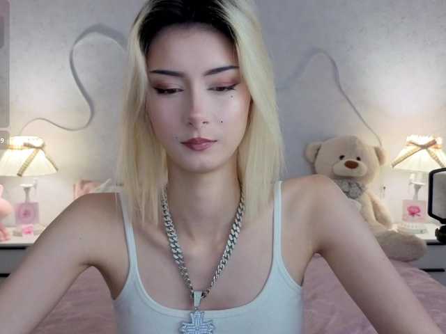 kittysocutie live cam on BongaCams