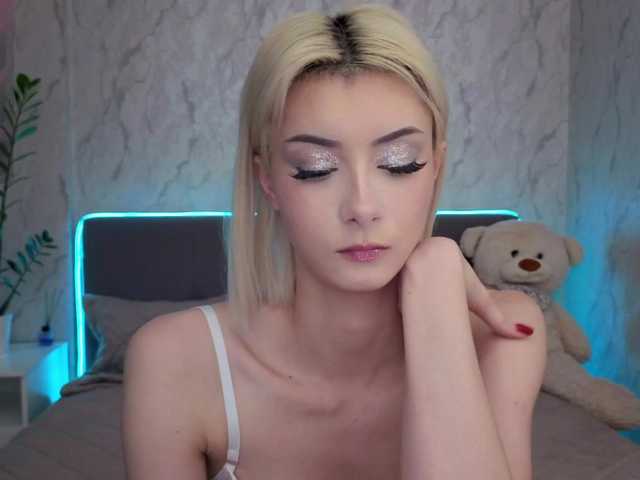 kittysocutie