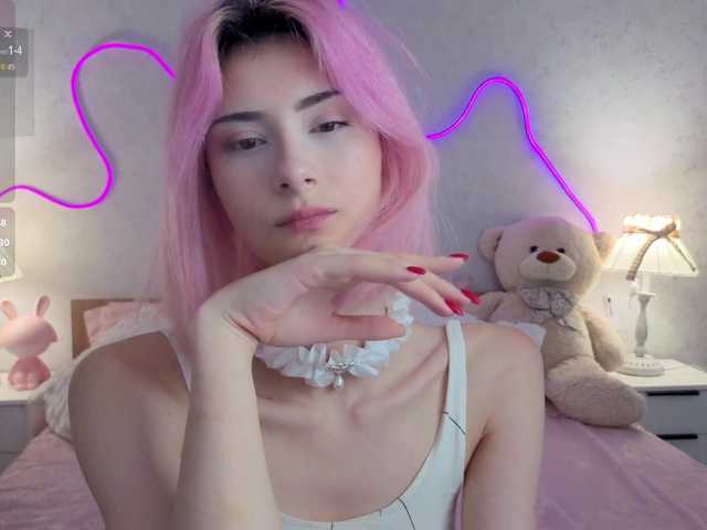 kittysocutie live cam on BongaCams