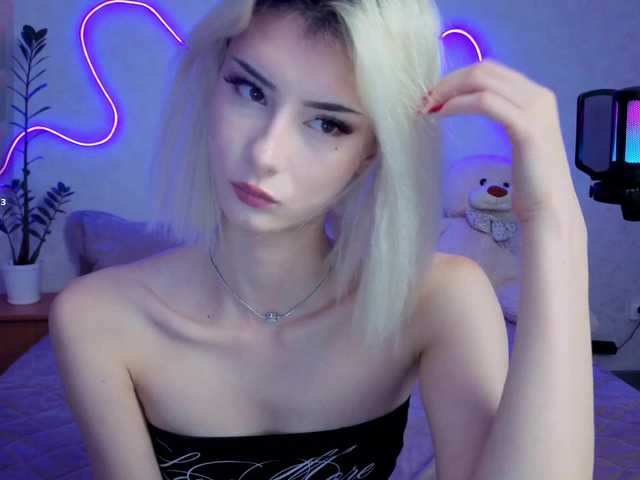 kittysocutie live cam on BongaCams