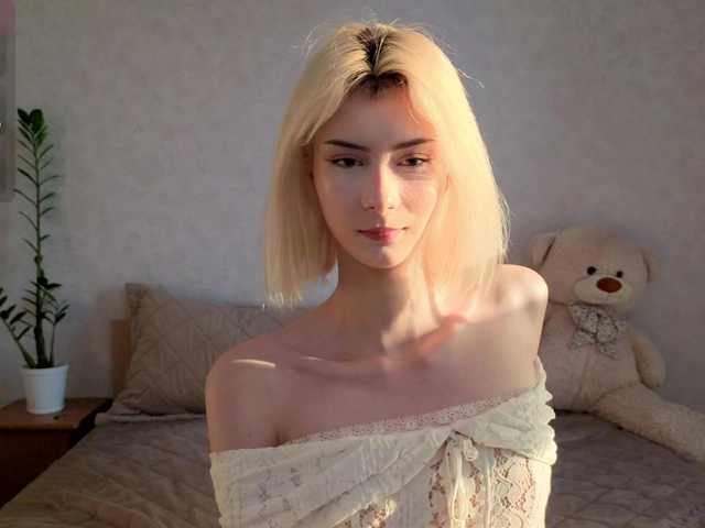 kittysocutie live cam on BongaCams