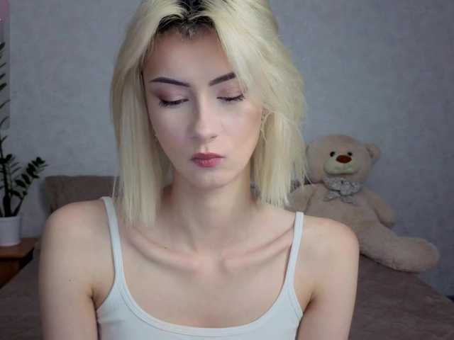 kittysocutie live cam on BongaCams