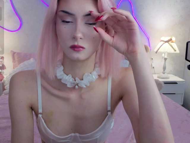 kittysocutie live cam on BongaCams