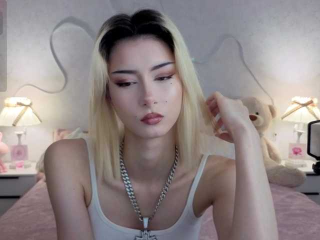 kittysocutie live cam on BongaCams