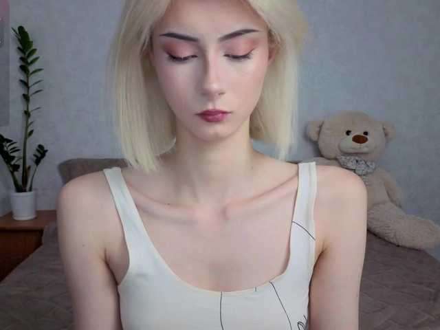 kittysocutie live cam on BongaCams