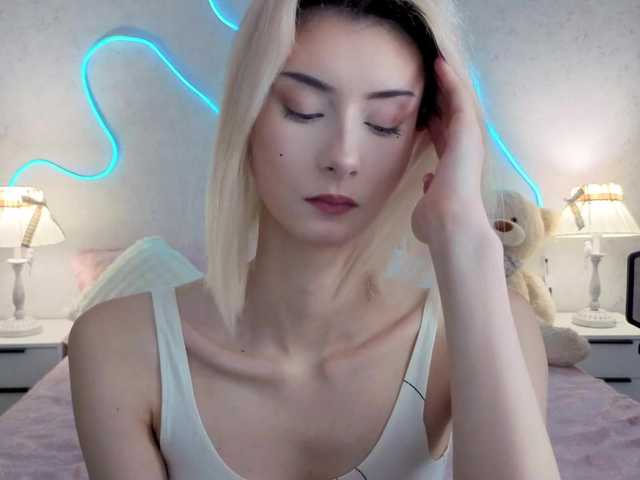 kittysocutie live cam on BongaCams
