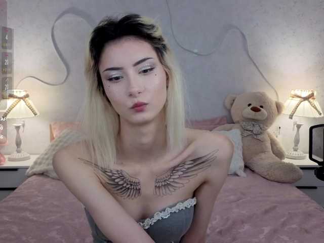 kittysocutie live cam on BongaCams