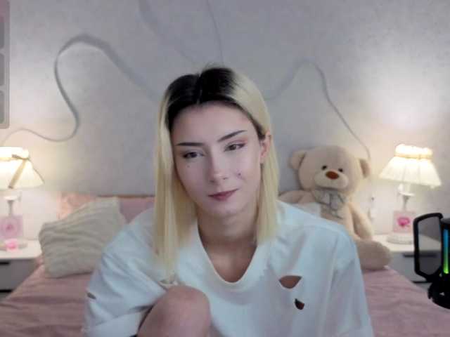 kittysocutie live cam on BongaCams