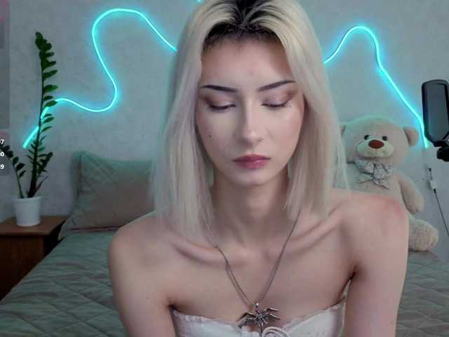kittysocutie live cam on BongaCams