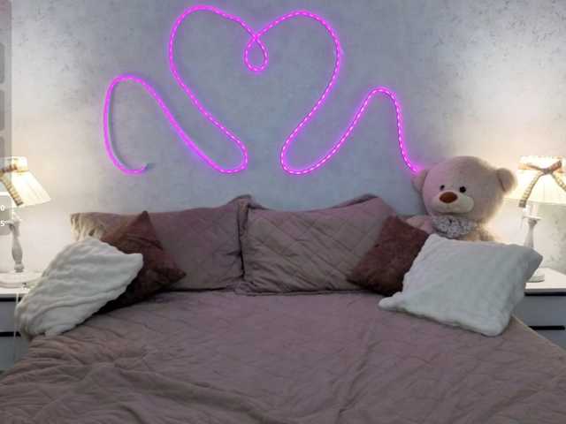 kittysocutie live cam on BongaCams