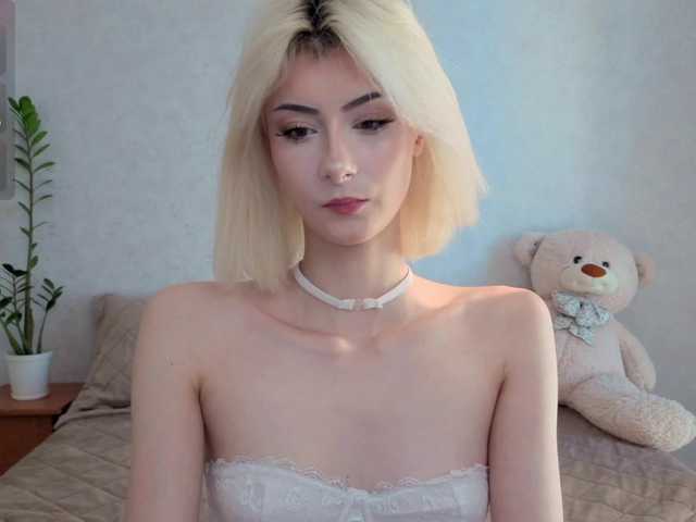 kittysocutie live cam on BongaCams