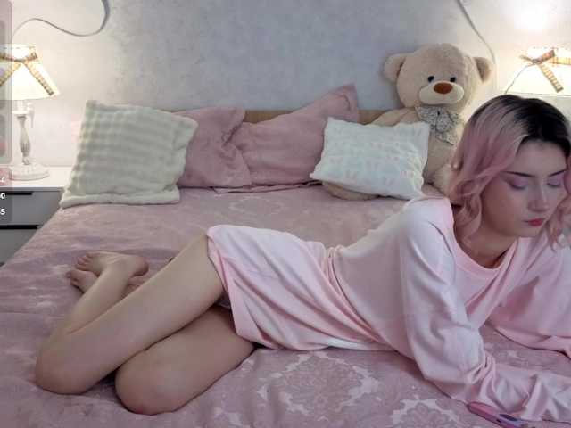 kittysocutie live cam on BongaCams