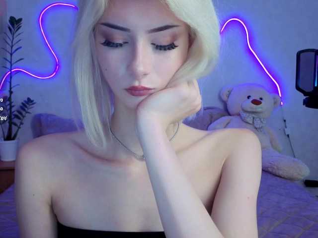 kittysocutie live cam on BongaCams