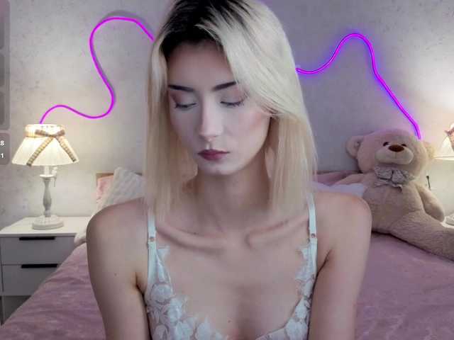 kittysocutie live cam on BongaCams