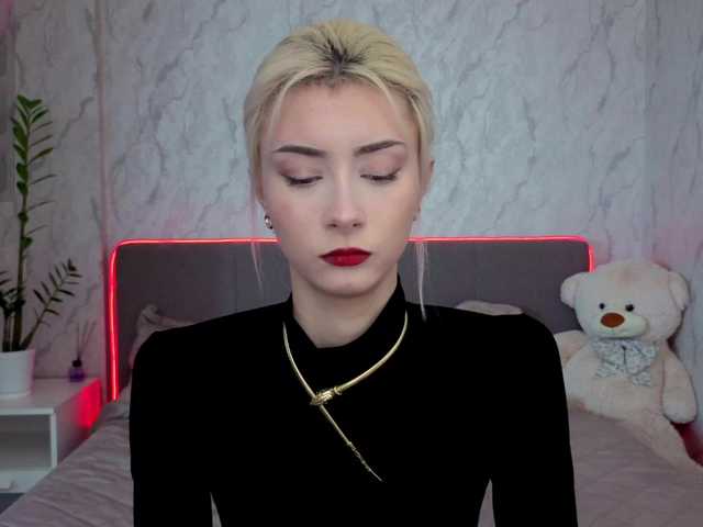 kittysocutie