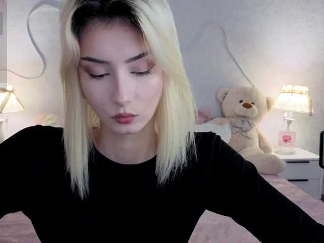 kittysocutie live cam on BongaCams