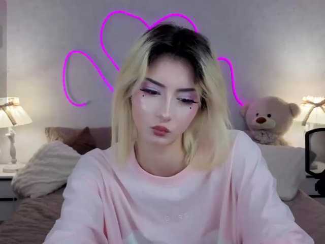 kittysocutie live cam on BongaCams