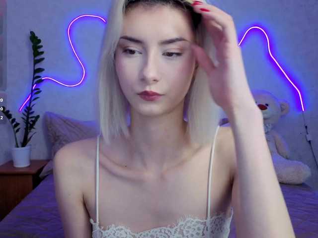 kittysocutie live cam on BongaCams
