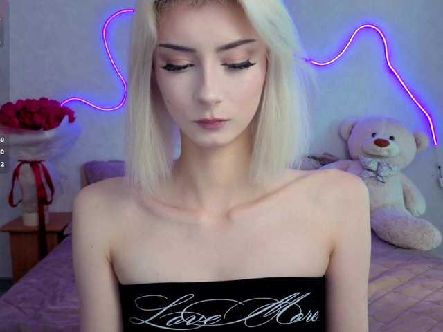 kittysocutie live cam on BongaCams