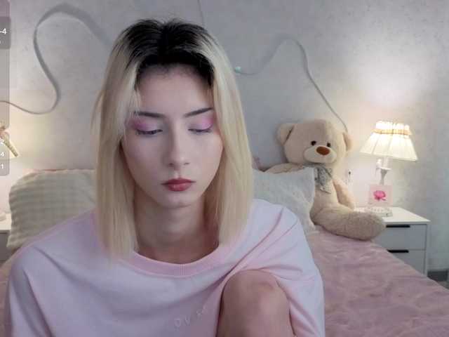 kittysocutie live cam on BongaCams