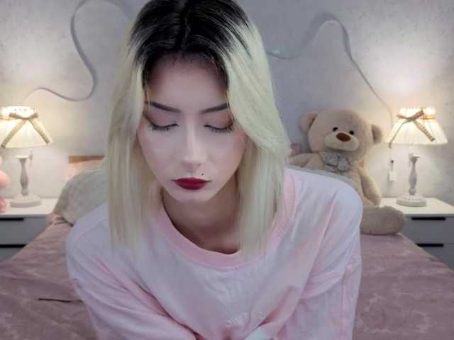 kittysocutie live cam on BongaCams