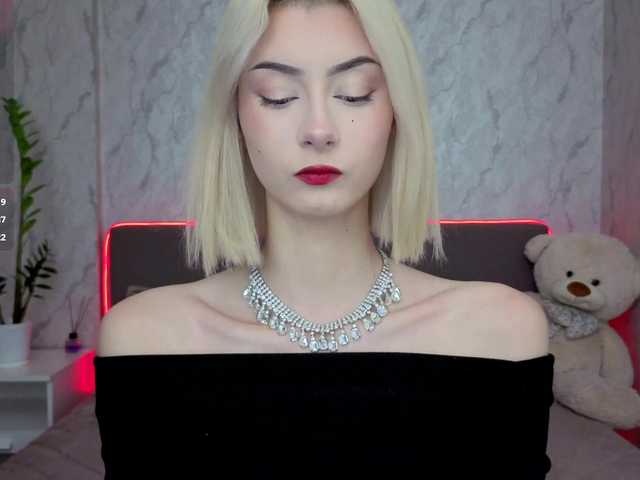 kittysocutie