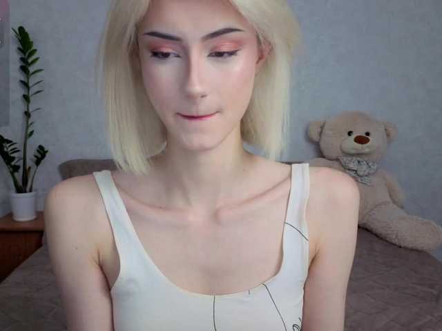 kittysocutie live cam on BongaCams