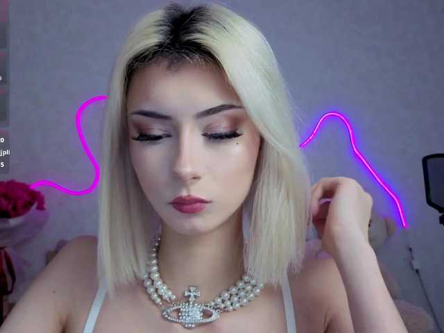 kittysocutie live cam on BongaCams